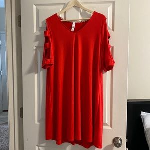 New! Jules & James red dress
